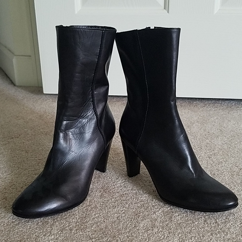 Barneys New York black leather boots 6.5